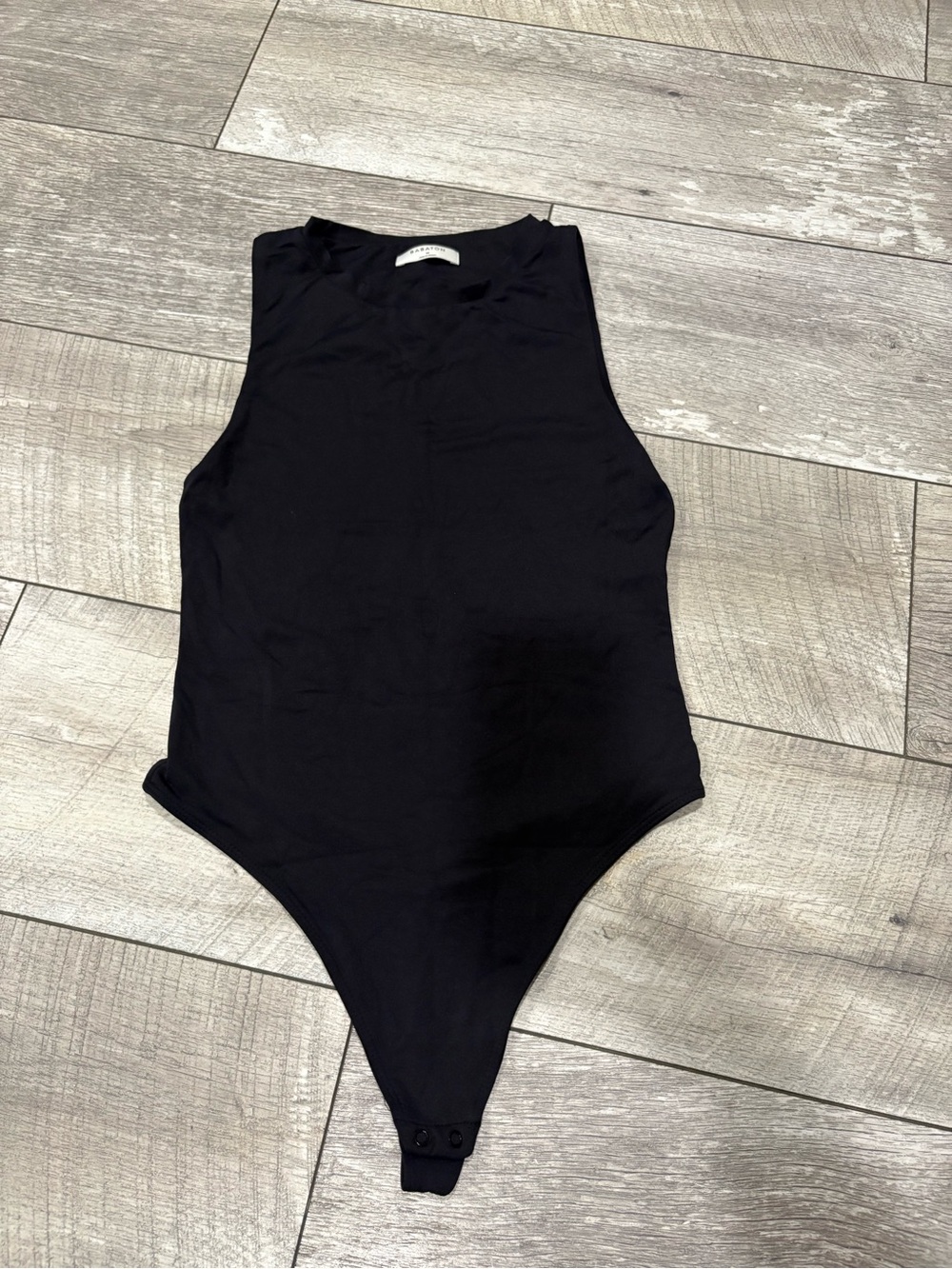 Aritzia babaton bodysuit